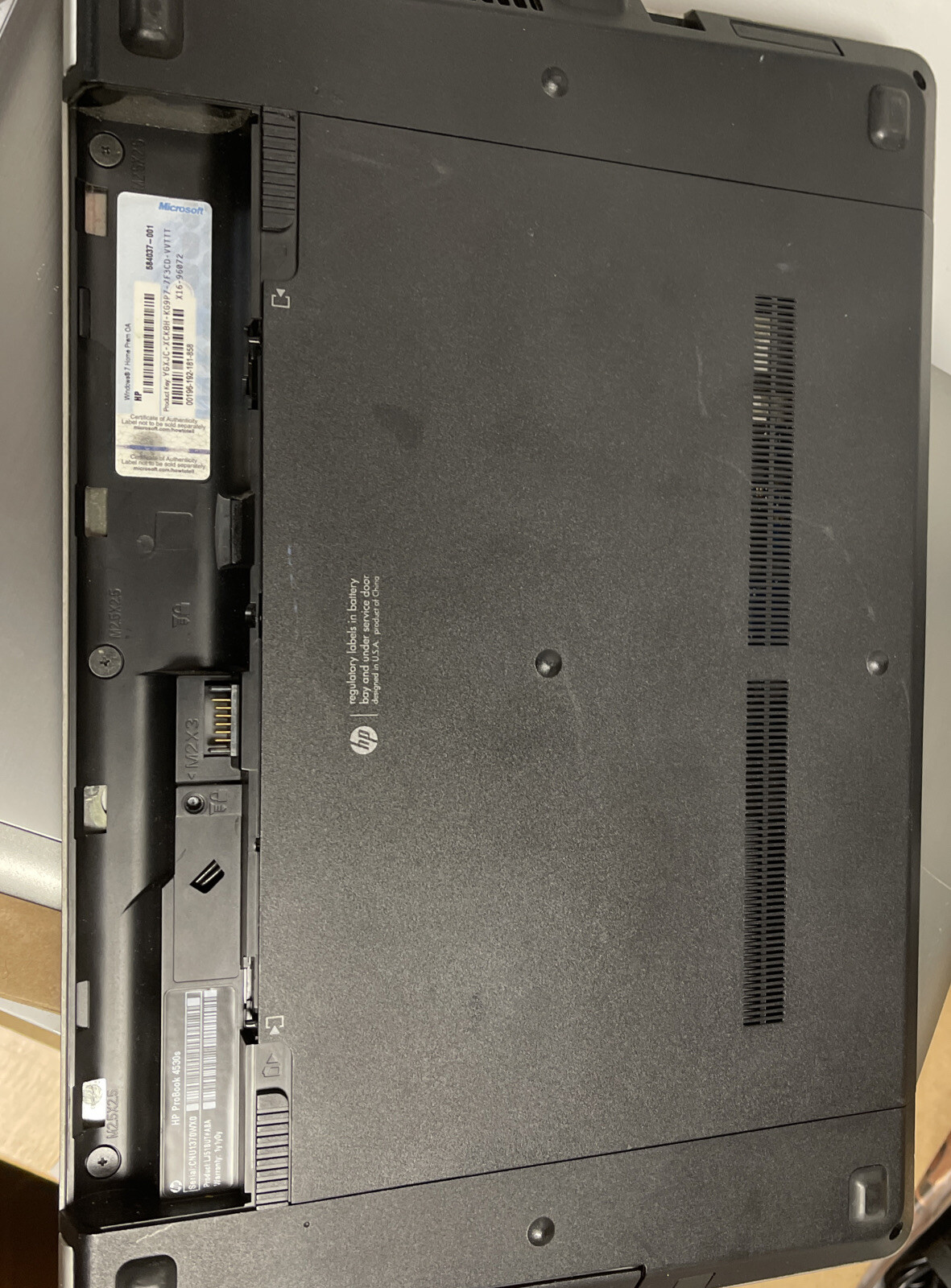 HP ProBook 4530s Core i3-2310M 2.1 GHz no RAM NO HDD 15.6″ for Parts no Battery