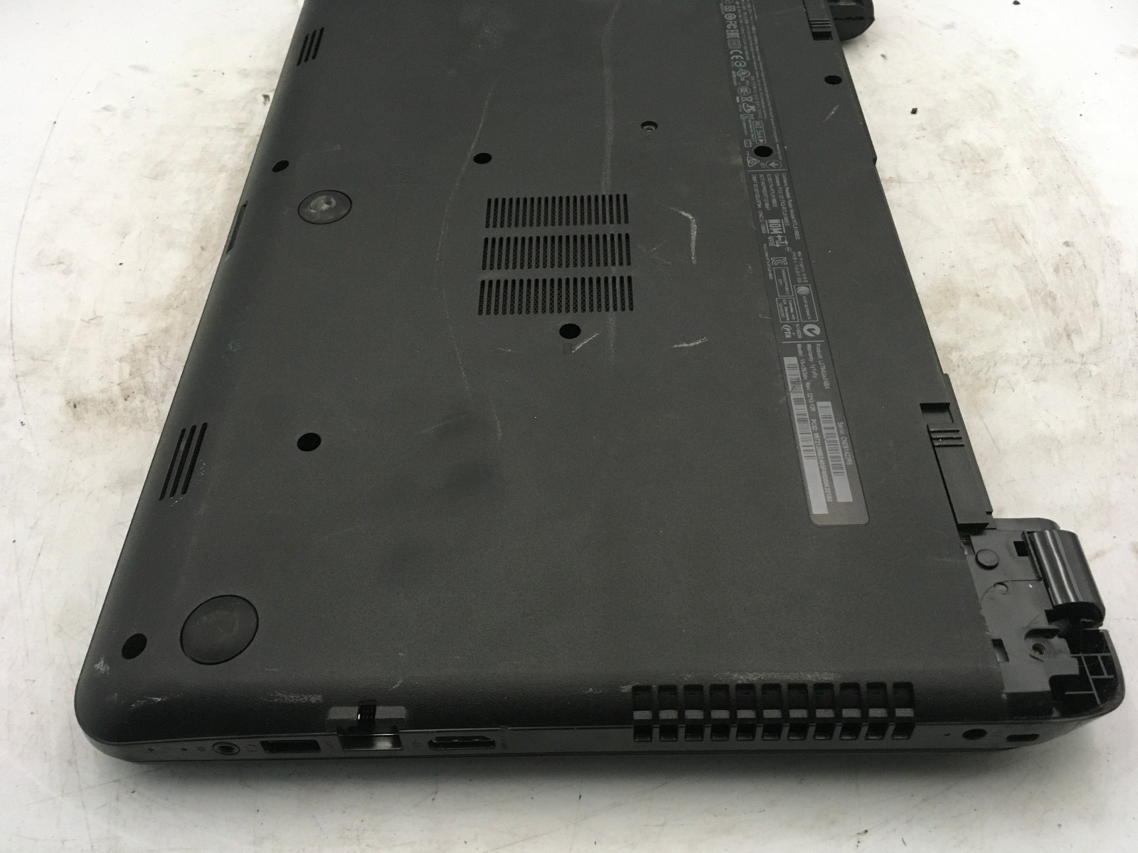 HP 15 R263DX – FOR PARTS/REPAIR – INTEL PENTIUM N3540 – NO RAM – READ DESC – BB!