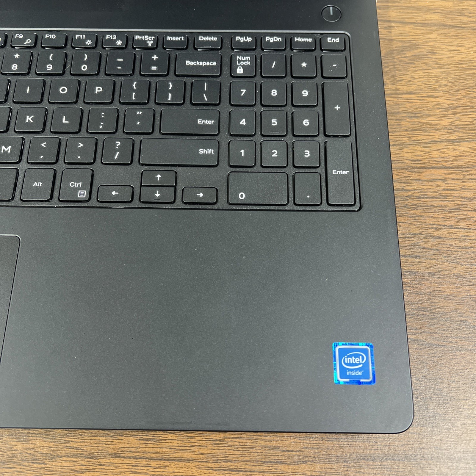 DELL LATITUDE 3560 INTEL CELERON 3215U – 4GB RAM – 500GB STORAGE – WINDOWS 10