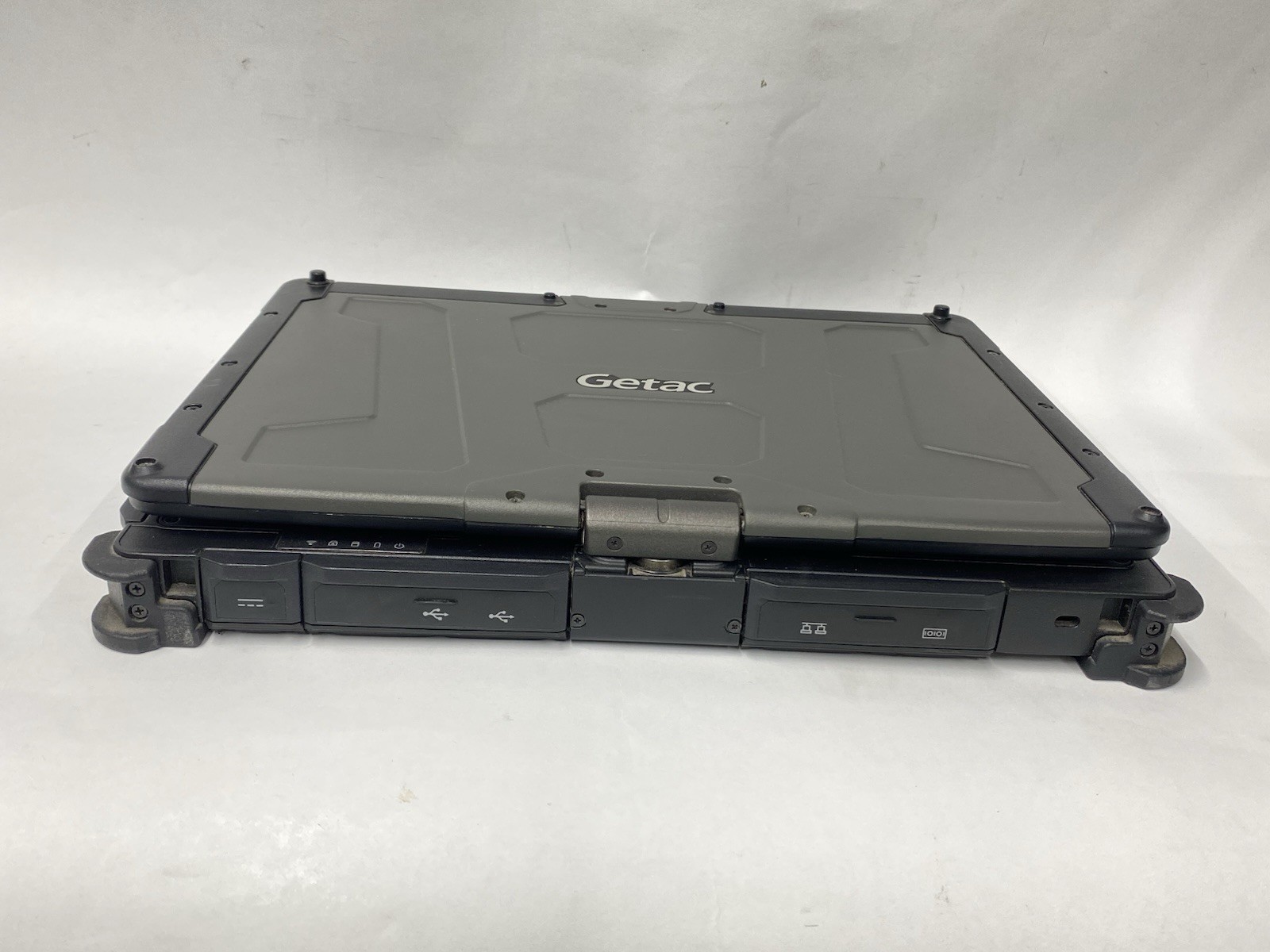 Getac V110 – Touch HD – i7-5600U – No RAM – No SSD – W10P – READ