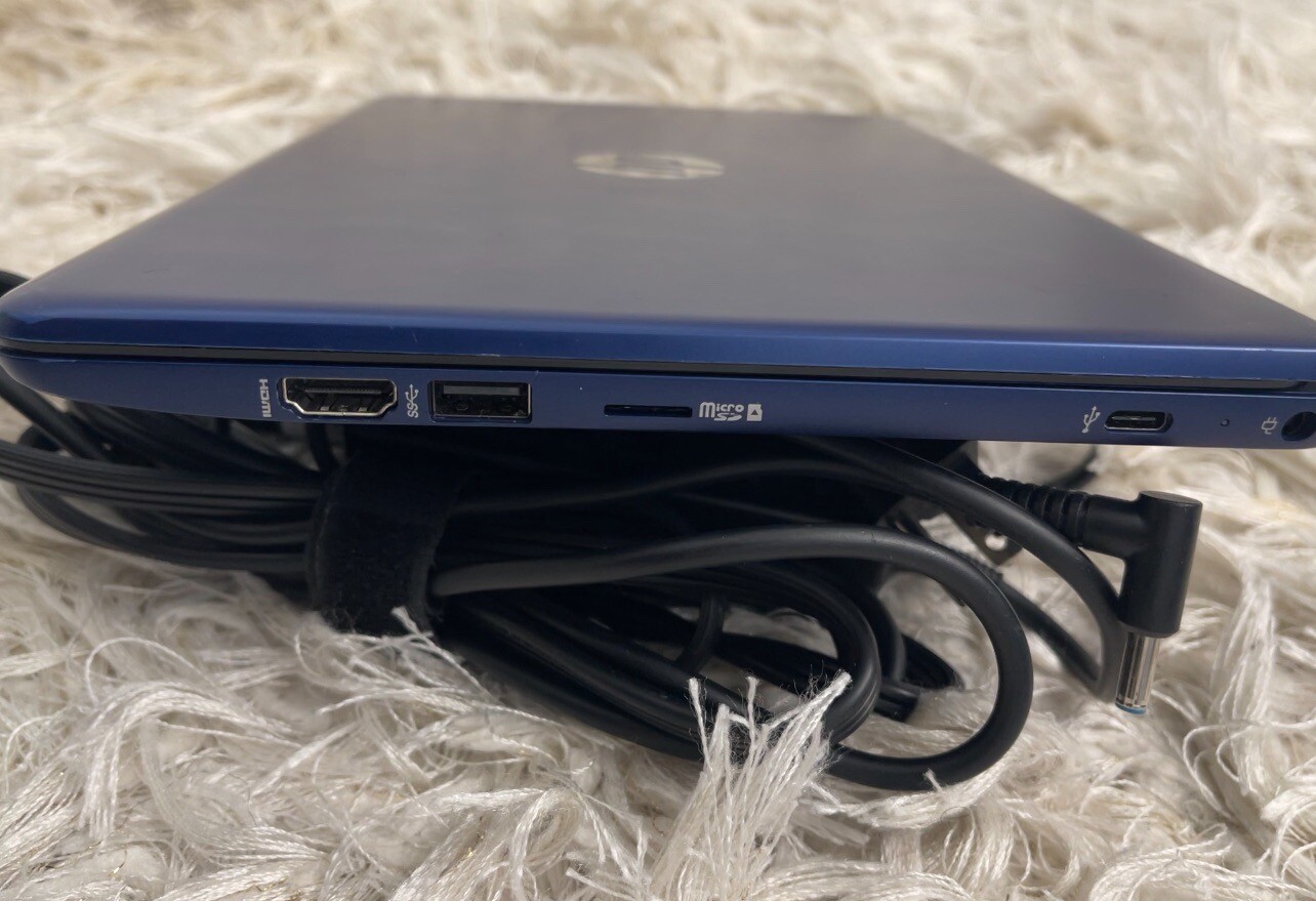 HP Stream 11.6 inch (64GB, Intel Celeron, 1.10GHz, 4GB) Notebook/Laptop – Royal
