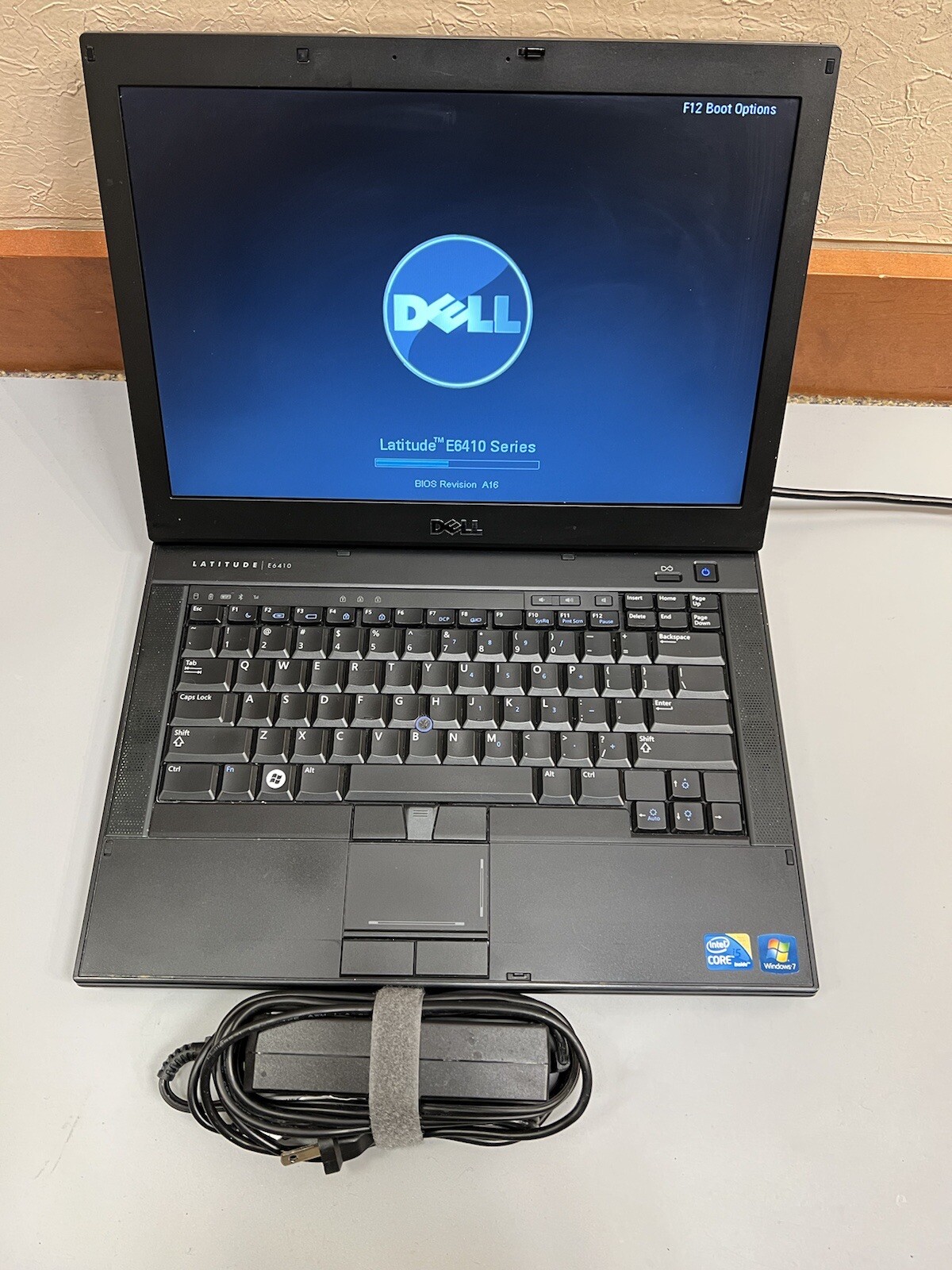 Dell Latitude E6410 Core i5 M520 4GB RAM 320GB HDD WEBCAM BLUETOOTH NVIDIA NVS