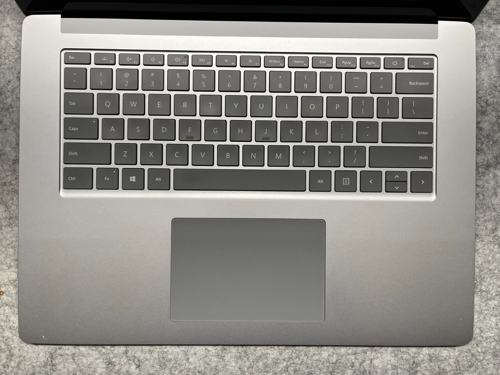 Microsoft Surface Laptop 4 15″ Intel i7-1185G7 16G 512GB SSD Windows 11 Home