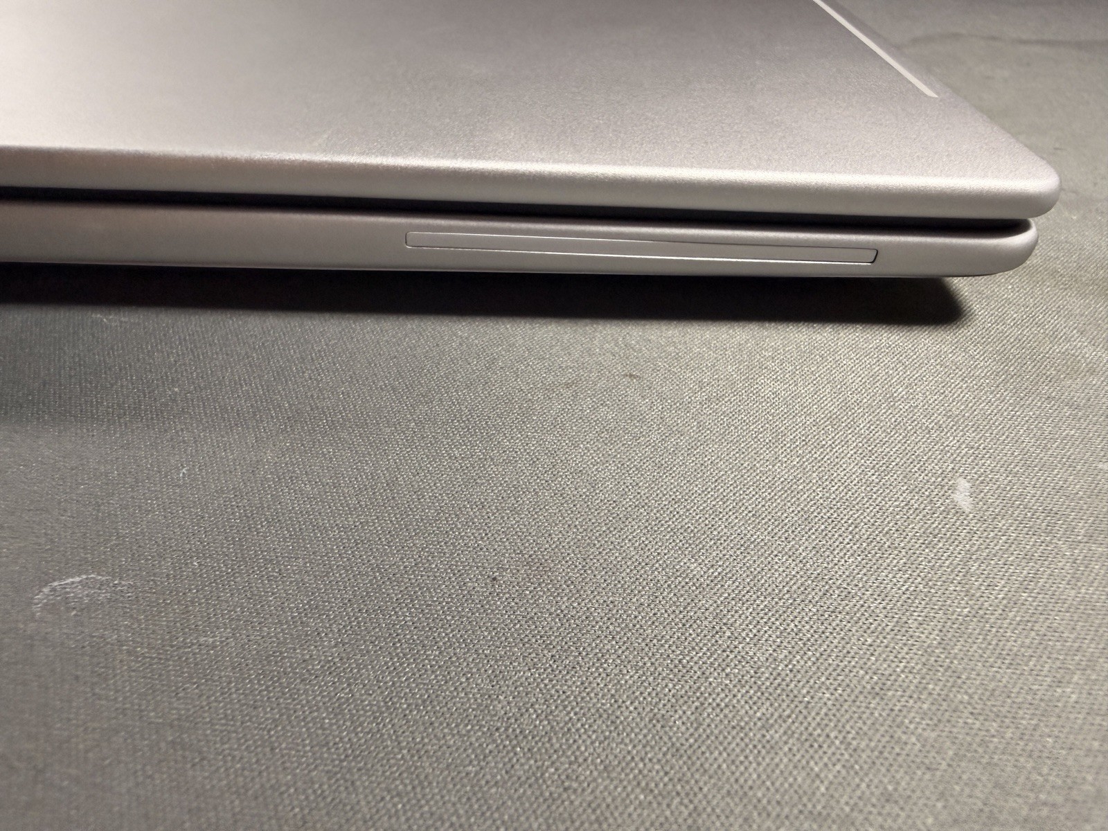 HP EliteBook 8 G2i 14 in Copilot+ Core Ultra 7 355 512GB SSD 32GB RAM
