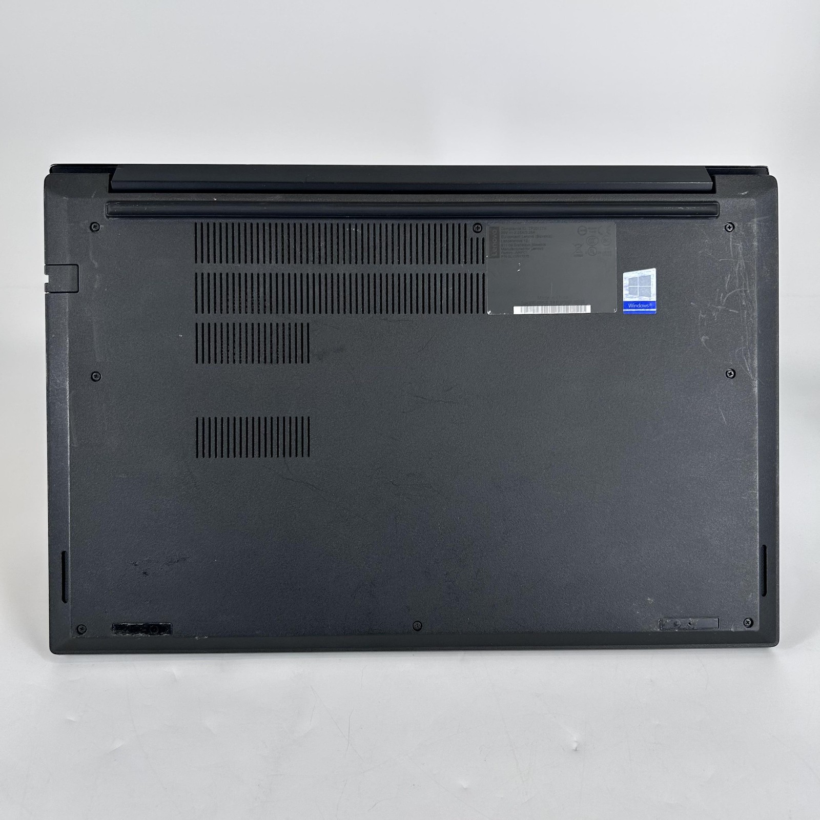 Lenovo ThinkPad E15 15″ FHD i7-10510U 1.80GHz 16GB 256GB SSD Good