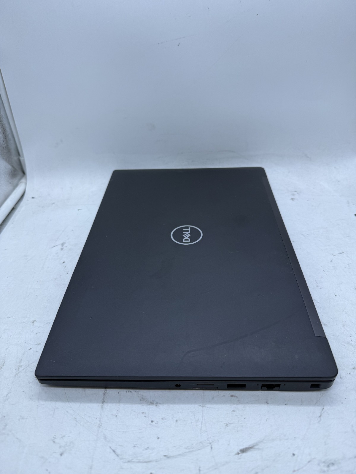 Dell Latitude 7490 14 inch, Core i5-8350U, 8GB RAM, NO SSD/Charger
