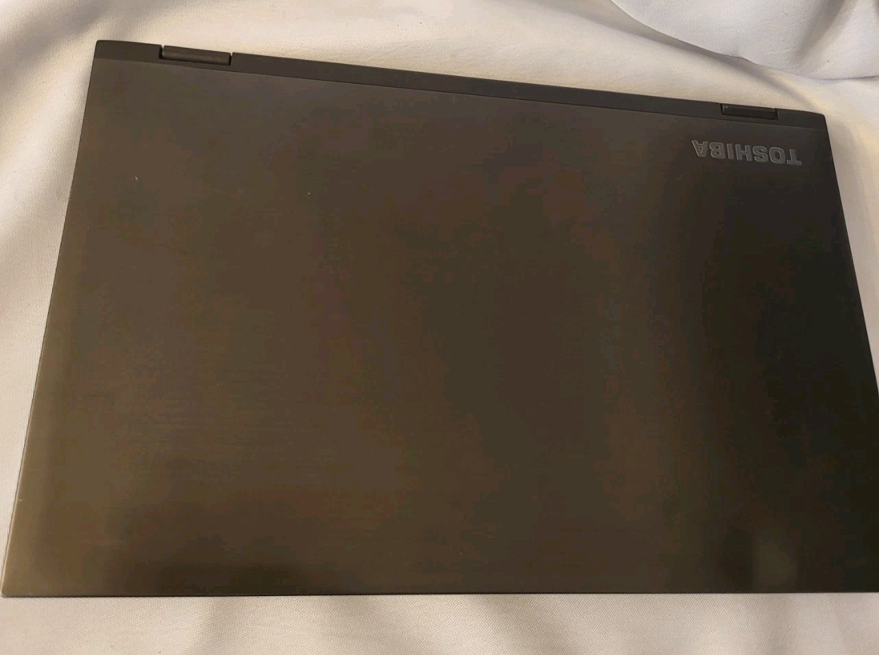 Toshiba Satellite Radius P55W-C5321-4K 15.6″ 4K i7-6500U 8GB RAM No SSD 070701