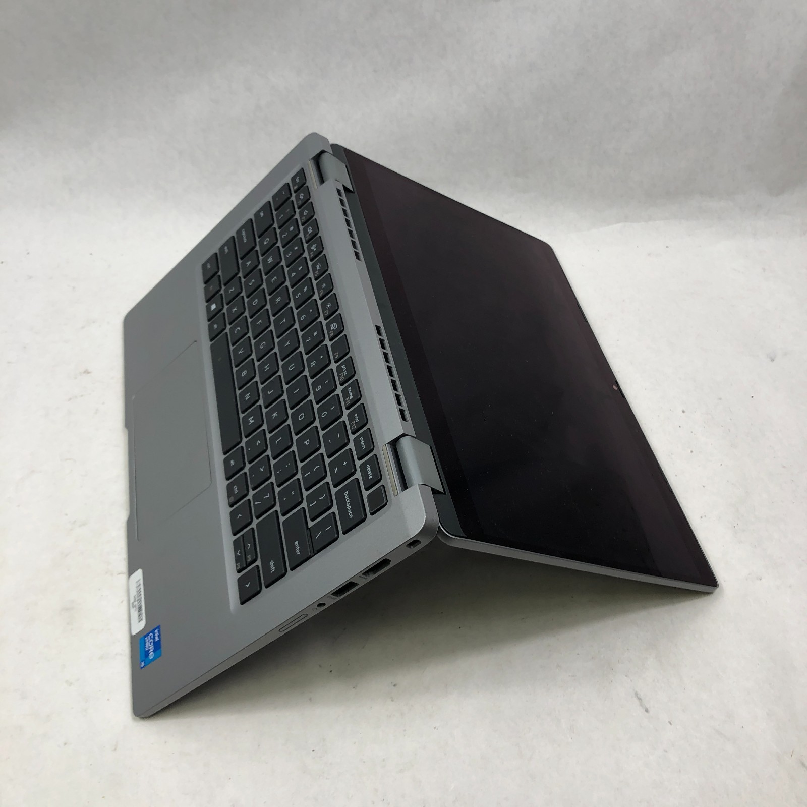 Dell Latitude 5320 2 in 1 TOUCH Intel Core i5-1135G7 @ 2.40GHz 8GB RAM NO SSD