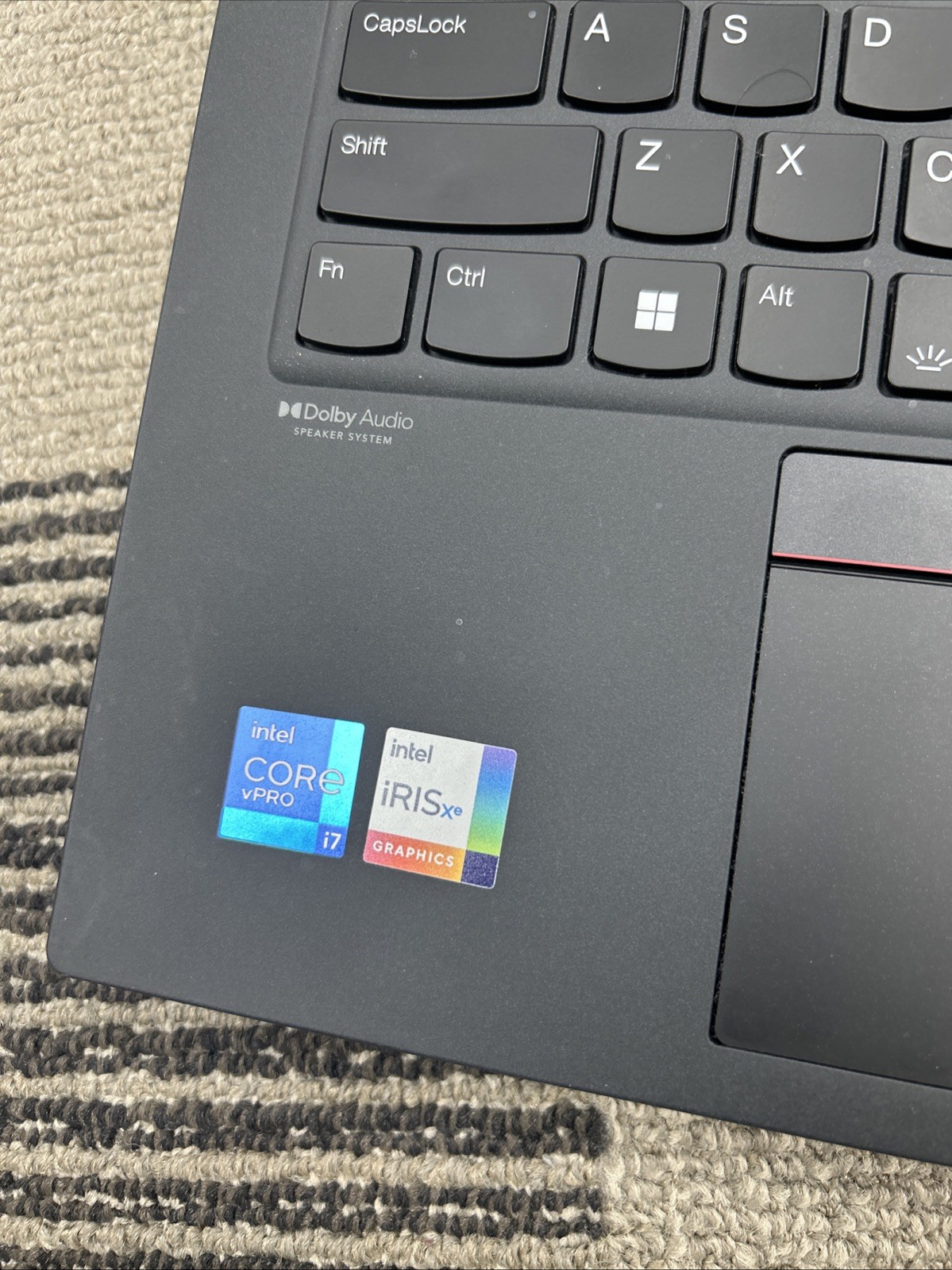 Lenovo Thinkpad t14s Gen 2 i7-No Internal Storage Drive (Boots to BIOS)