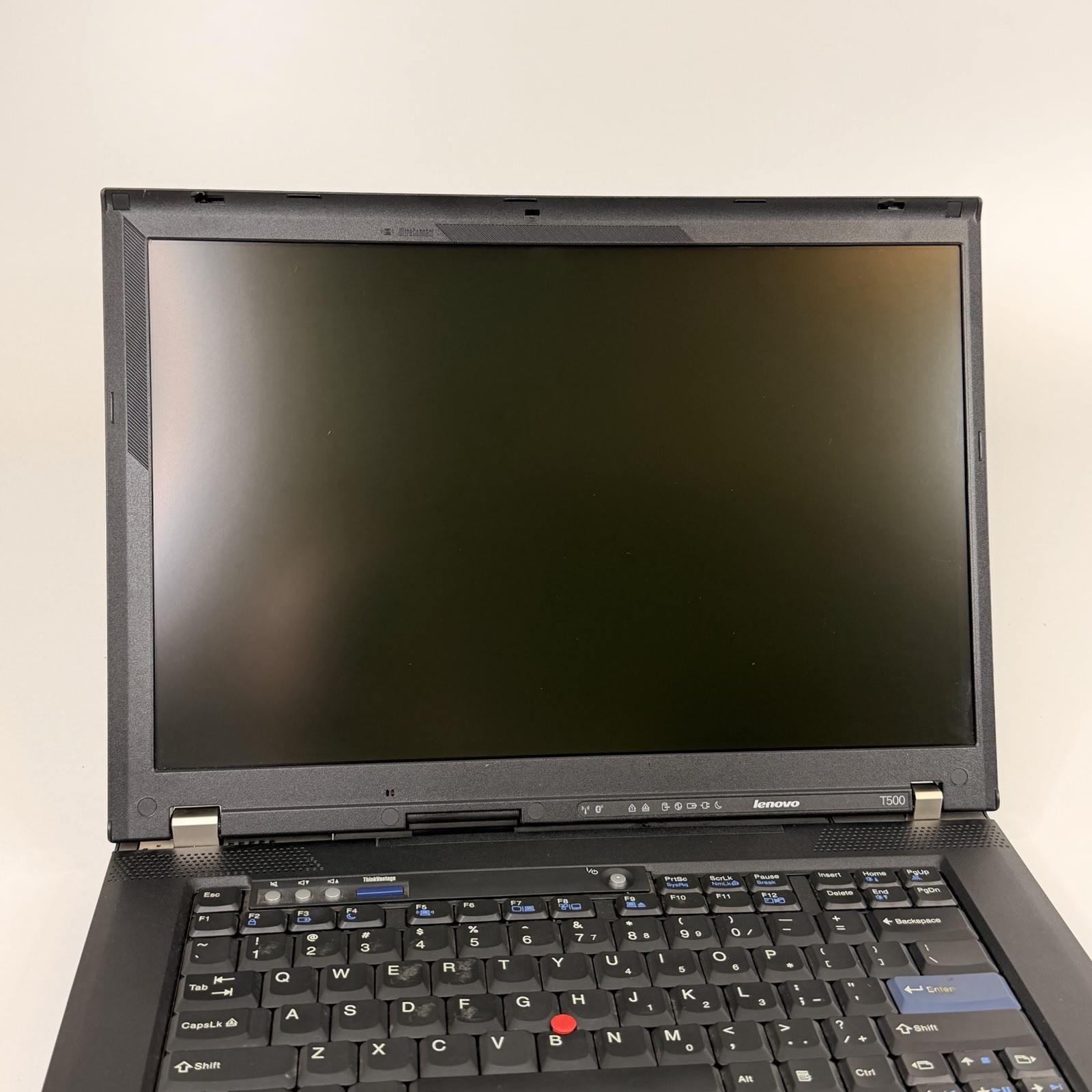 Lenovo ThinkPad P15s Gen 2 15.6″ i7-1185G7 16GB Nvidia T500 No HDD Parts Repair