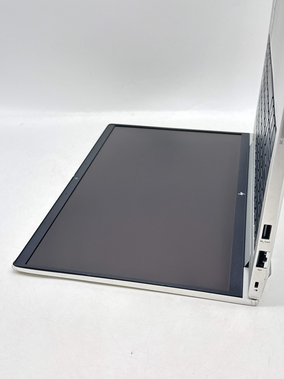 HP EliteBook 640 G10 14″ Intel Core i5-1335U 8GB RAM 256GB SSD Used #16
