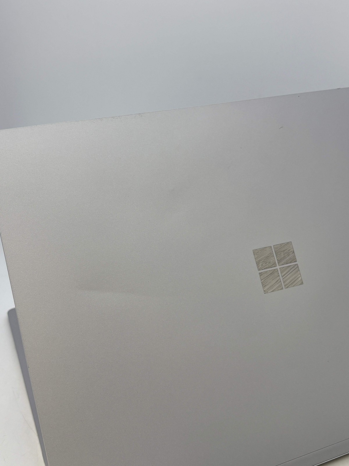 Microsoft Surface Book 3 i7-1065G7 16GB RAM 256GB SSD Touchscreen Laptop