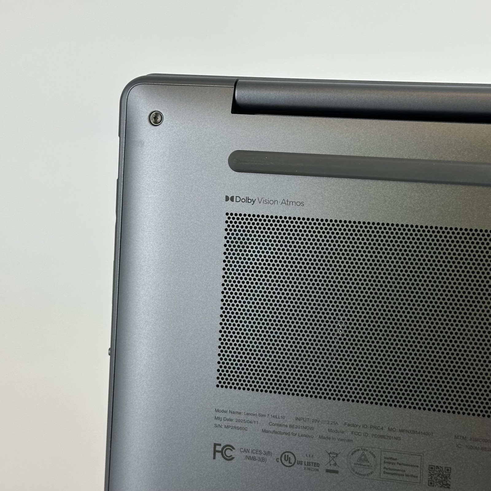 Lenovo Slim 7i 14 Gray FHD+ TOUCH 2.2 GHz Ultra 7 258V 32GB 1TB SSD Excellent