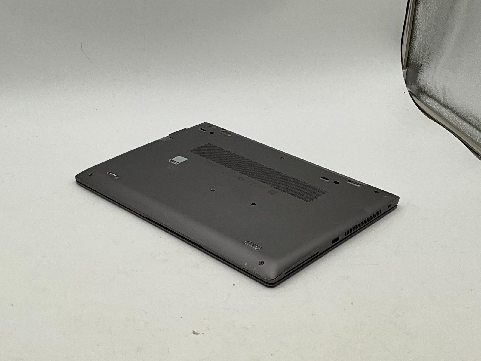 HP ZBook 14u G5 4VY18US i7-8650U 1.90G 16GB 512GB WIN 11 LAPTOP 5CG8526Z6T
