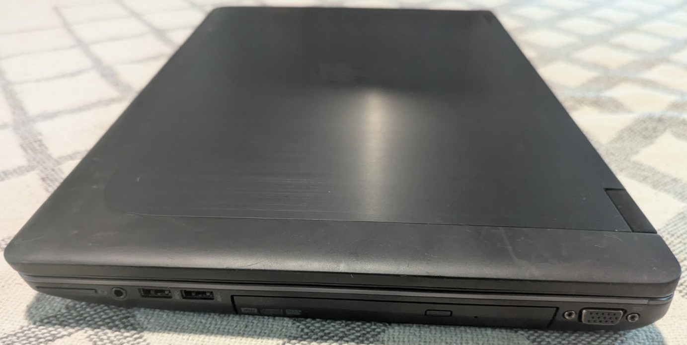 HP Zbook 17 G2, I7-4180mq, Nvidia Quadro K3100M, 32GB, 500GB SSD, 1TB HDD W11P