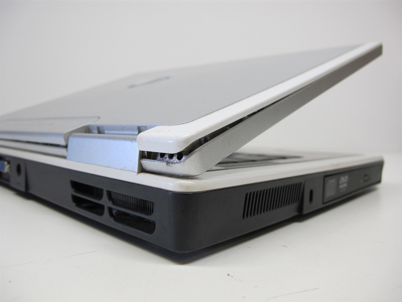 Dell Inspiron 6000 1GB RAM No HDD – Parts Unit
