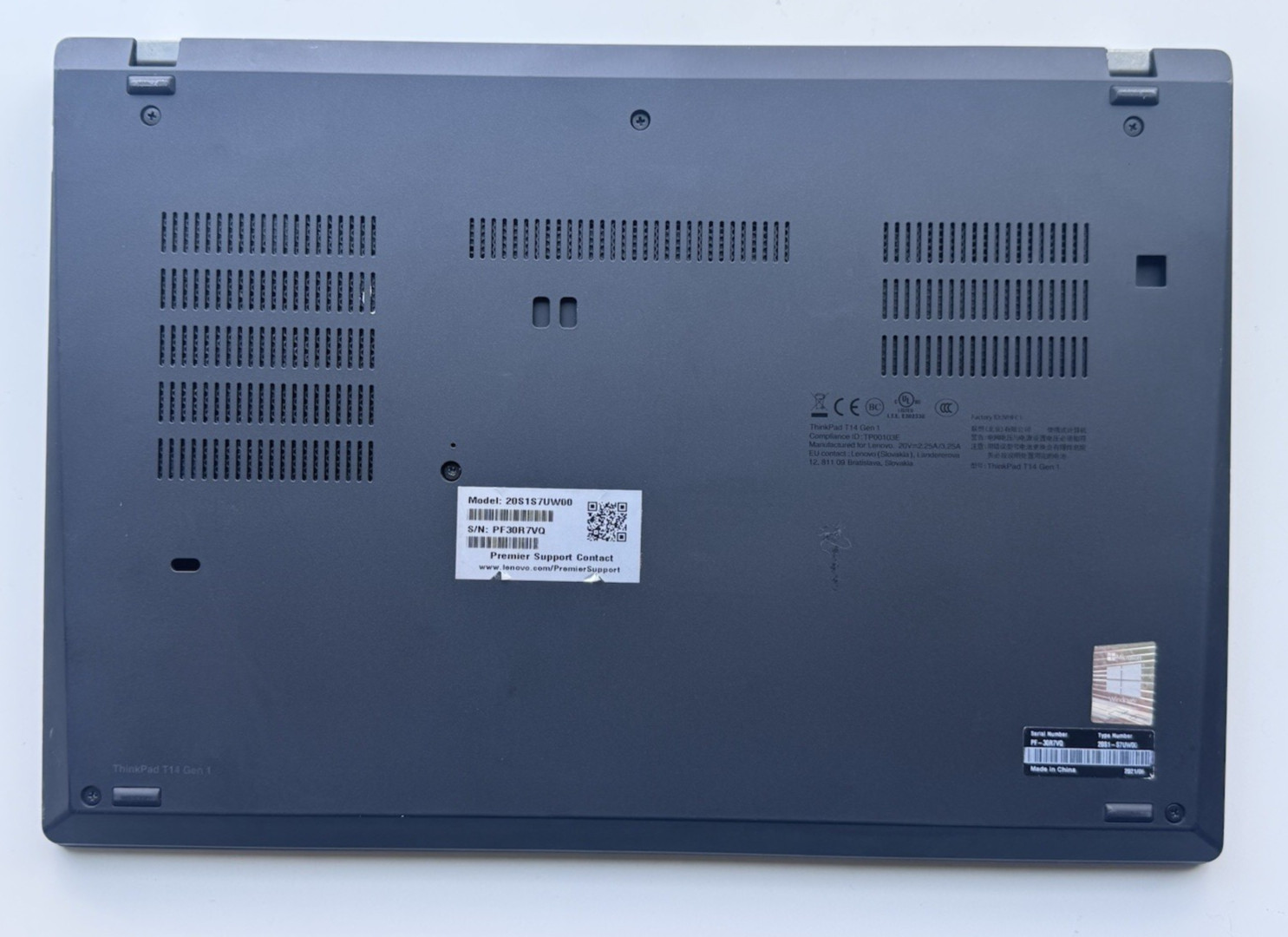 Lenovo ThinkPad T14 Gen 1 i5-10310U 16GB RAM 256GB SSD FHD Win 11 w/ Charger