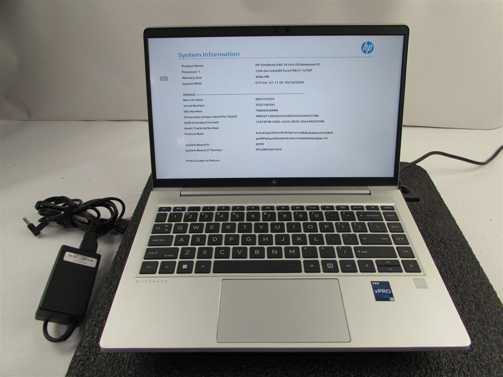 HP ELITEBOOK 640 (G9) 1920X1080 FHD TOUCHSCREEN I7-1270P NO SSD 4GB RAM NO O.S