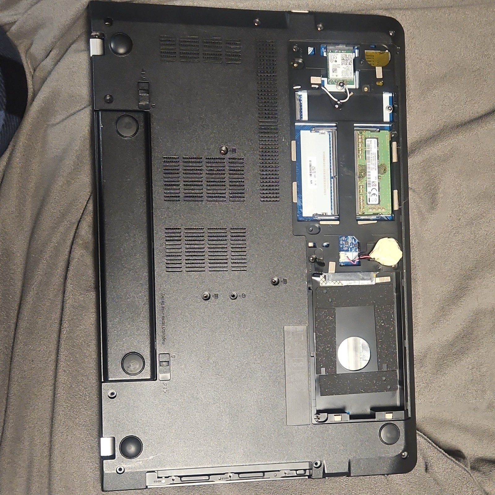 Lenovo ThinkPad E570 20H6 FOR PARTS CHECK DESCRIPTION