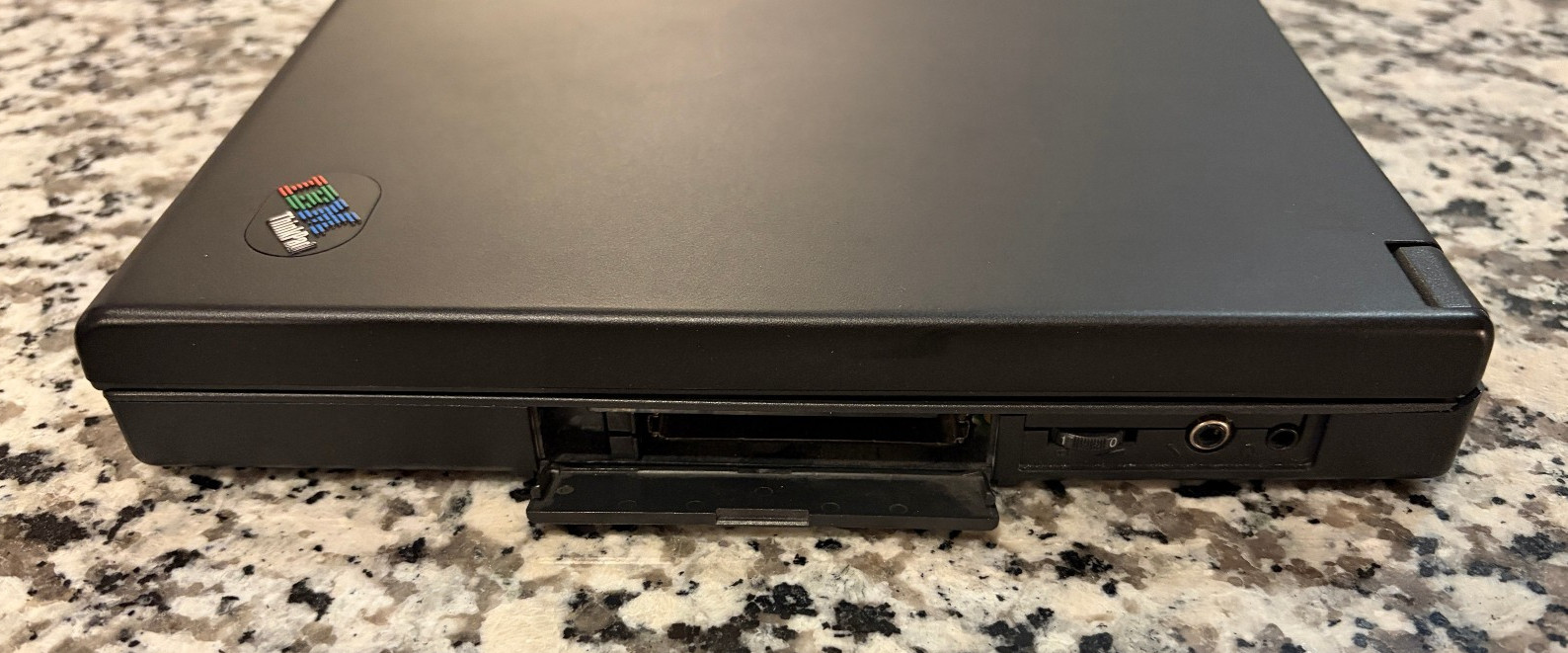 IBM ThinkPad 560 Windows 3.1 with EXTRAS!