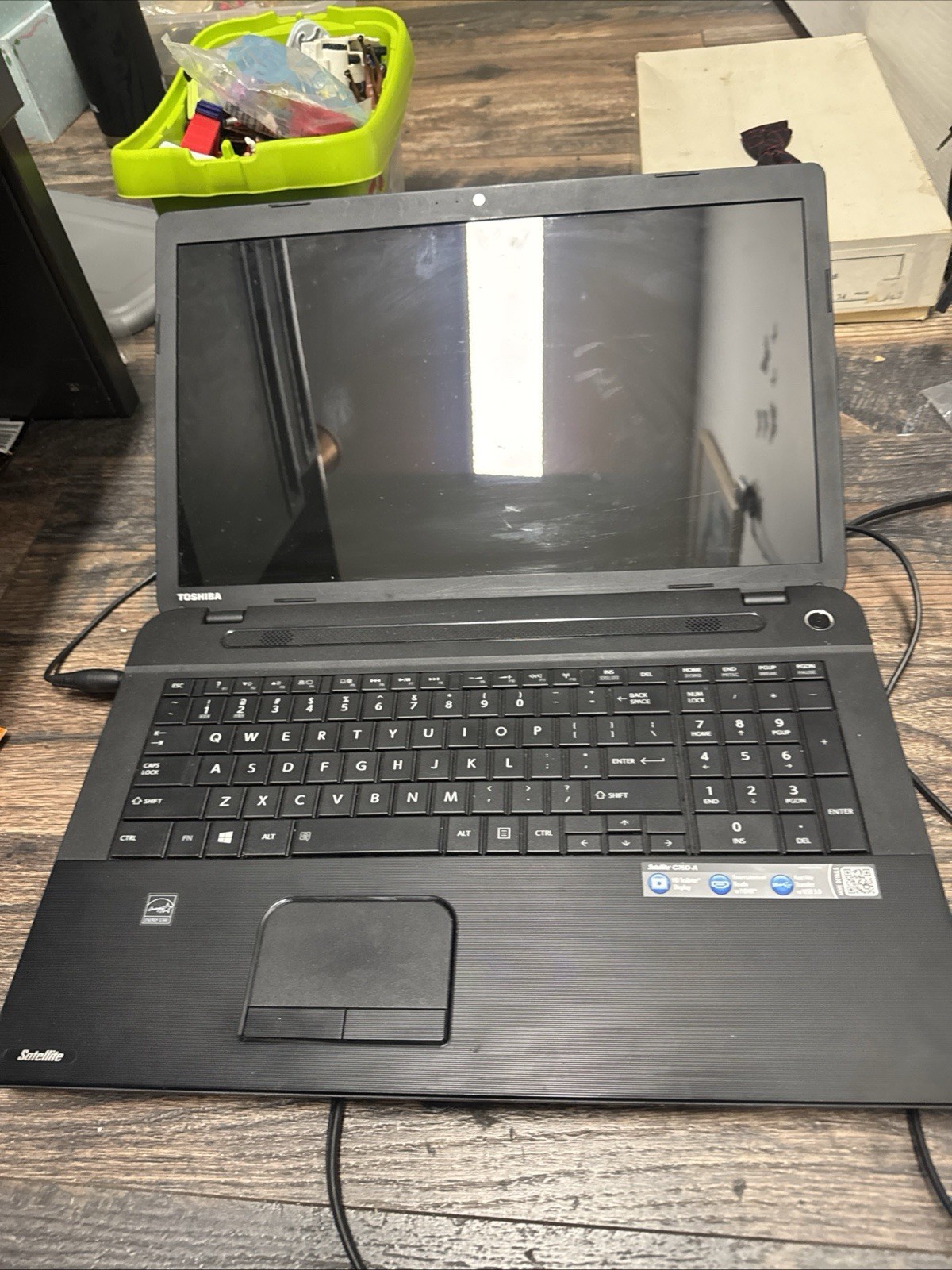TOSHIBA Satellite C75D-A7286 AMD A4-5000 1.5 GHz 6GB RAM HDD 500- Tested Linux