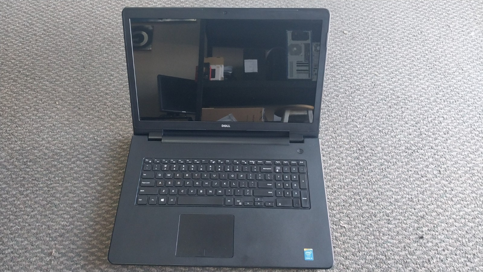 Inspiron 5758 17″ i3-5015U 4GB RAM 128GB SSD Win 11 POWER BUTTON DOESN’T WORK