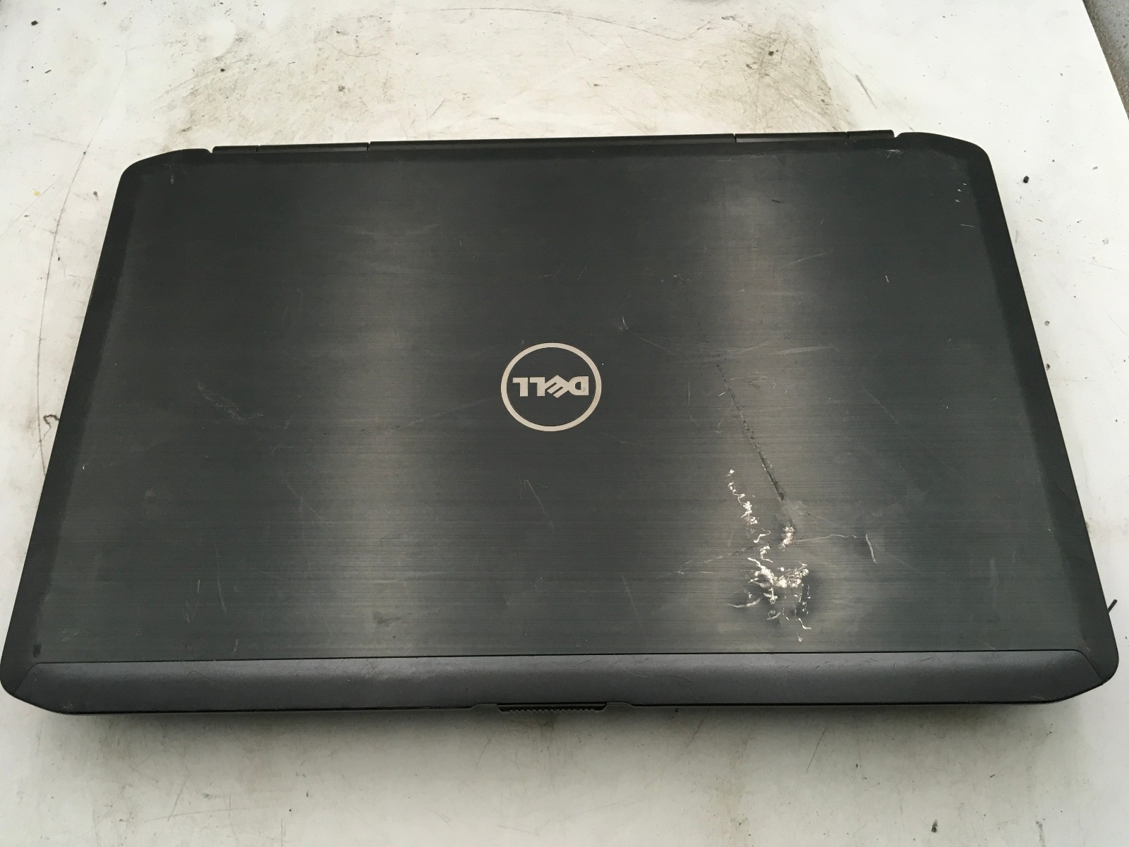 DELL LATITUDE E5530 – FOR PARTS – INTEL CORE I5 – 4GB RAM – READ DESCRIPTION -BB