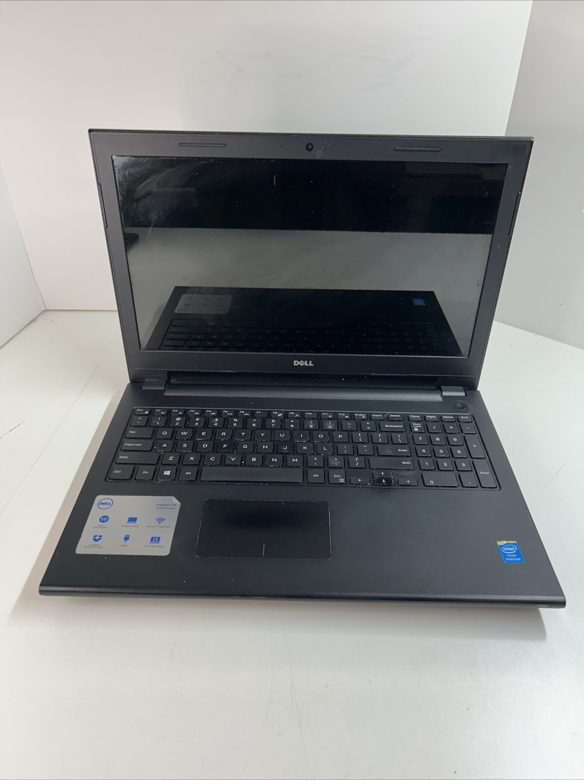Dell Inspiron 3542 15.6″ Intel Pentium 3558U 1.7GHz 4GB Ram 500GB HDD Win 11 Pro