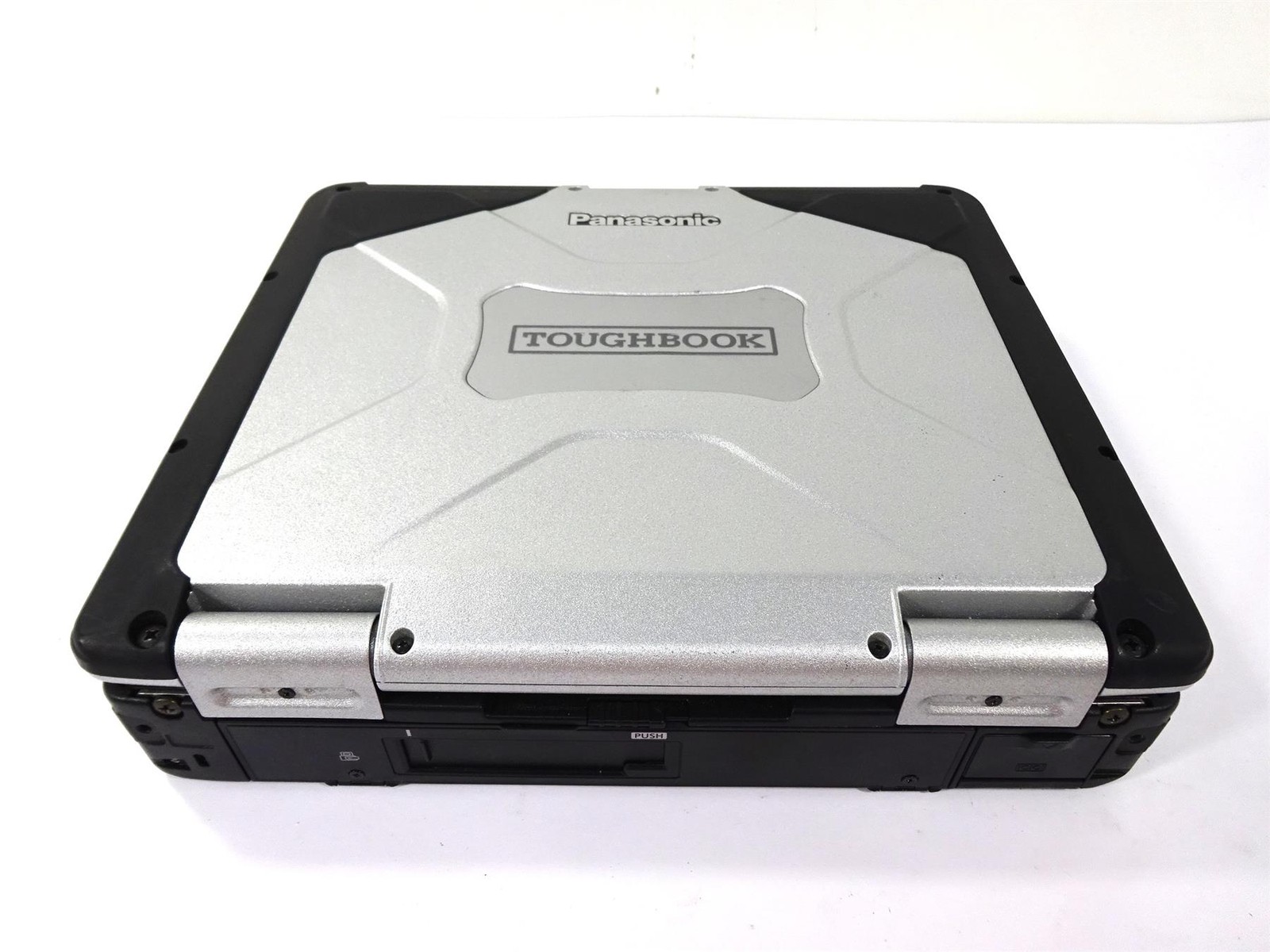 Panasonic CF-31 Core i5-3340M 2.7GHz 8GB DDR3 – No HDD – Usage : 40 Hours