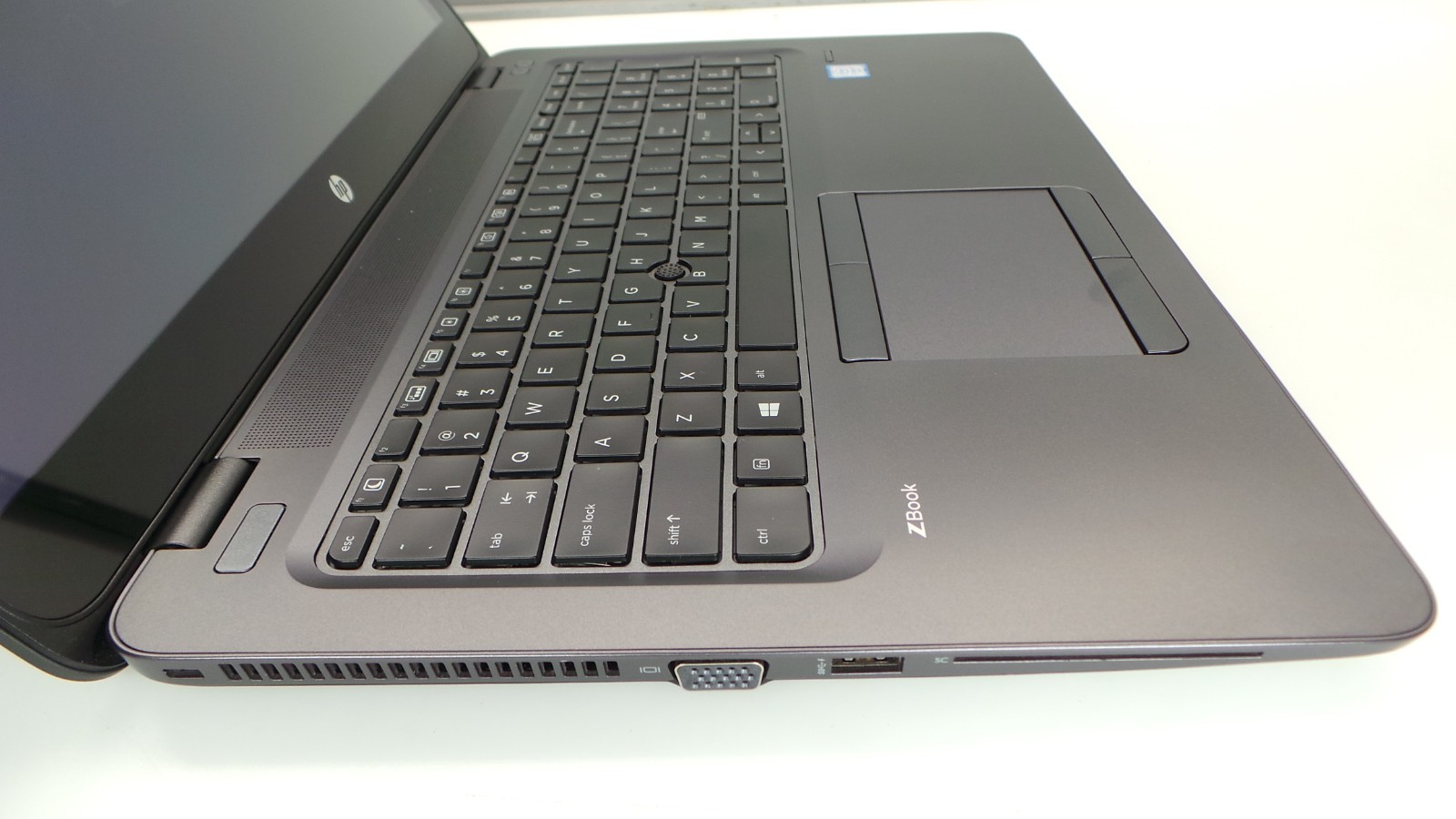 HP Z Book 15u G3| 15.6″ | i7-6500U |2.50GHz |16GB DDR RAM|256 GB SSD| Win 11 Hom