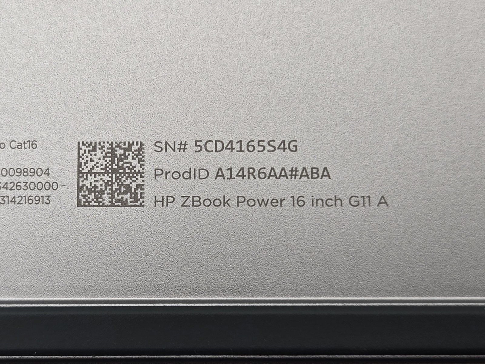 HP ZBook Power G11 Ryzen 7 PRO 8845HS RTX 2000 Ada 64GB 2TB Grade D