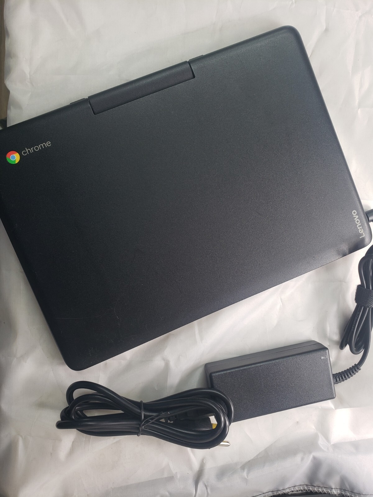 Lenovo N23 Chromebook 11.6″ (16GB eMMC, Intel Celeron N3060, 4GB RAM) Laptop…
