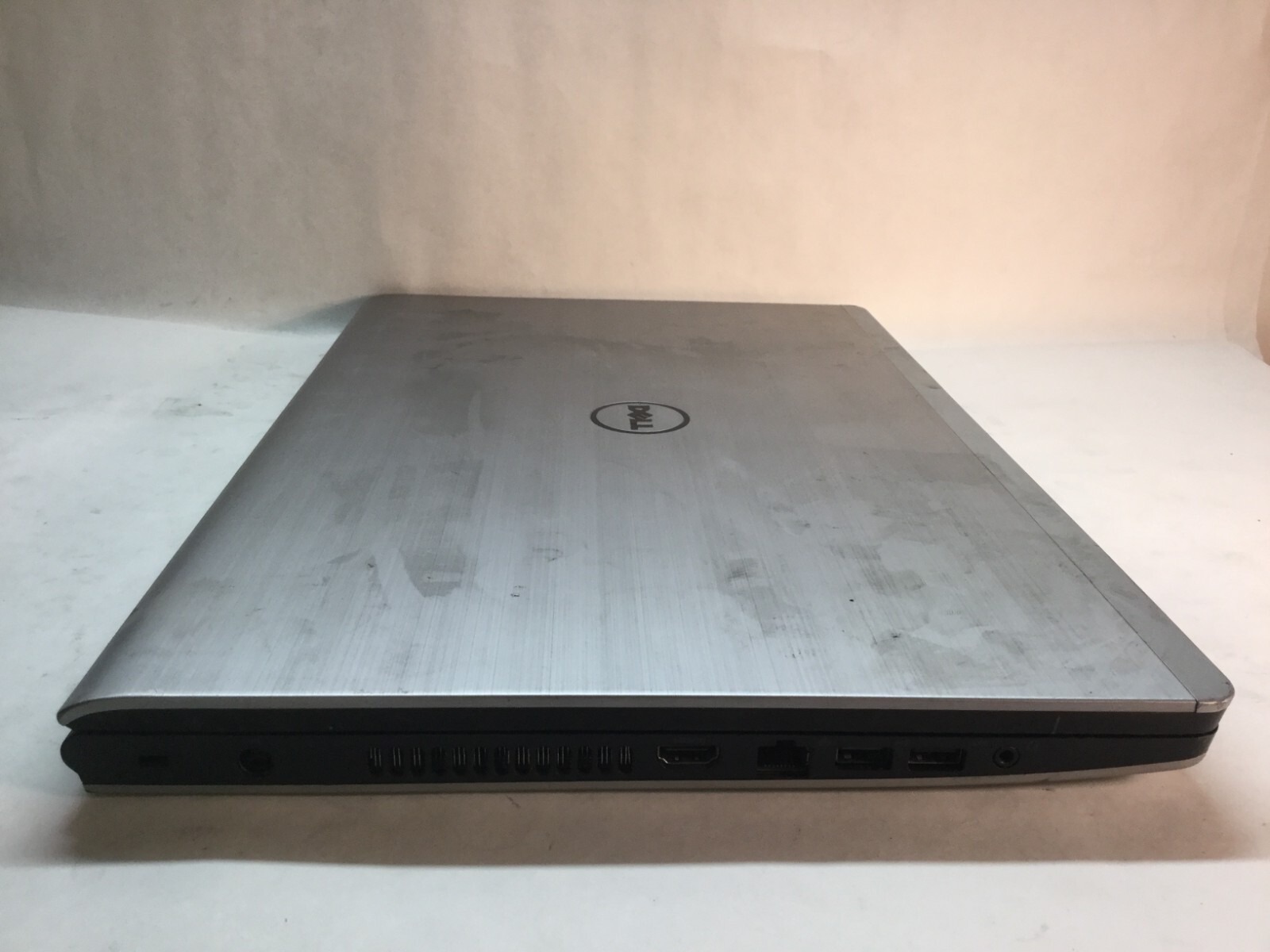 Dell Insipron 3541 15″ Laptop AMD A4-6210 AMD RADEON R3 – BOOTS TO BIOS -MZ