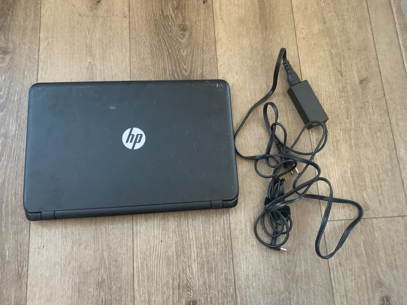 HP 15-f305dx 15.6″ AMD A6-5200 APU 2.00GHz 4GB RAM 500GB HDD Win 10 Home