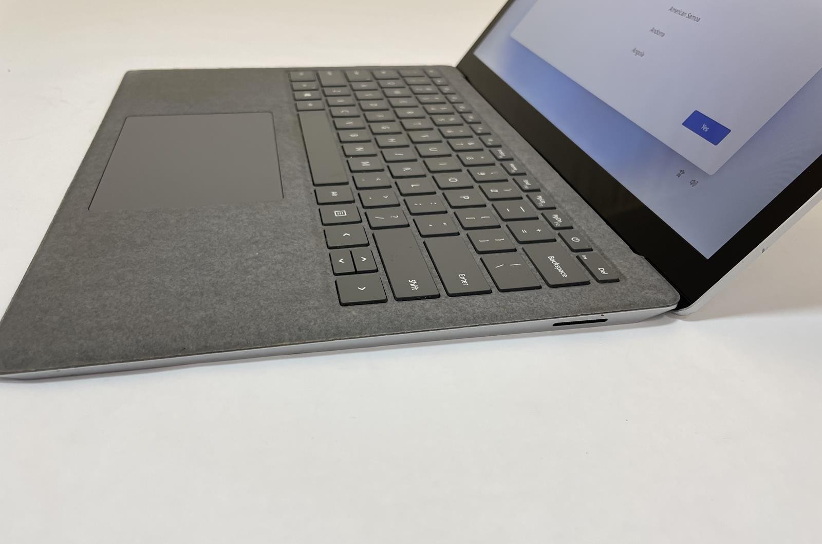 MICROSOFT SURFACE LAPTOP 4 13.5″ Core i5 1135G7 16GB 512GB NVMe Silver W11H-READ