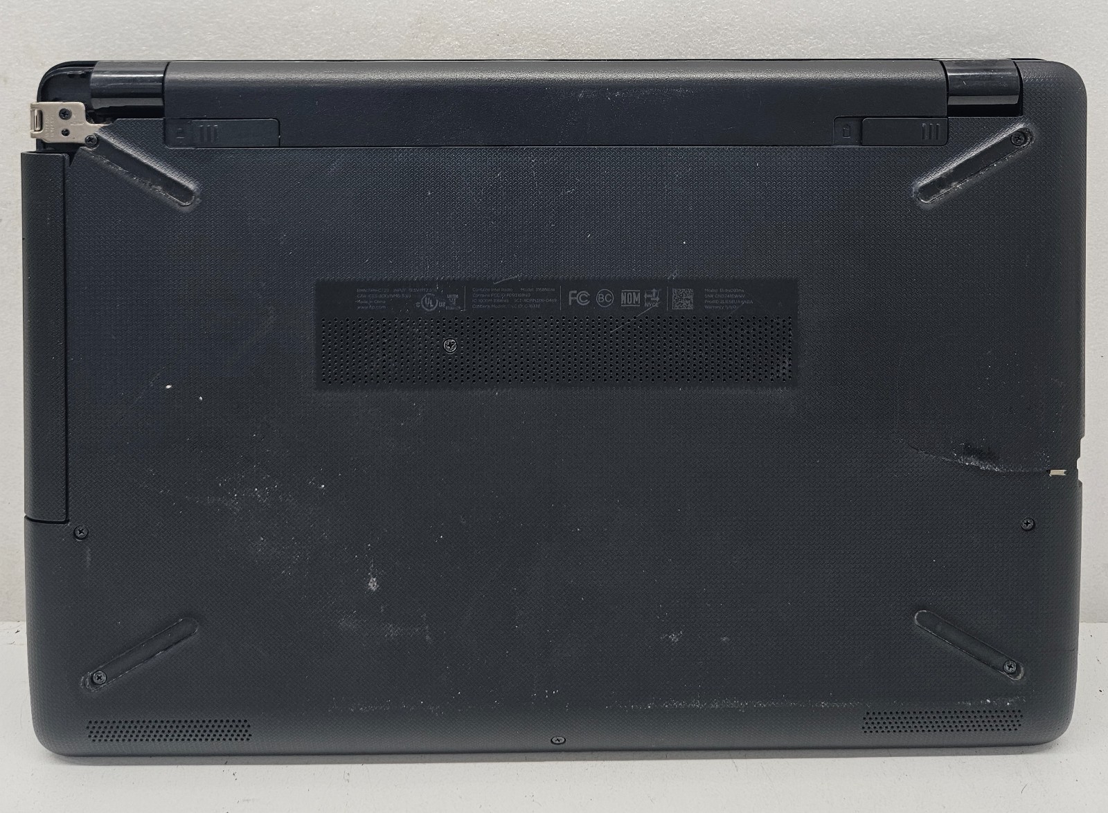 HP Laptop 15-bs091ms 15.6″ Intel Core i3-7100U 8GB Ram NO HD/OS (FL)