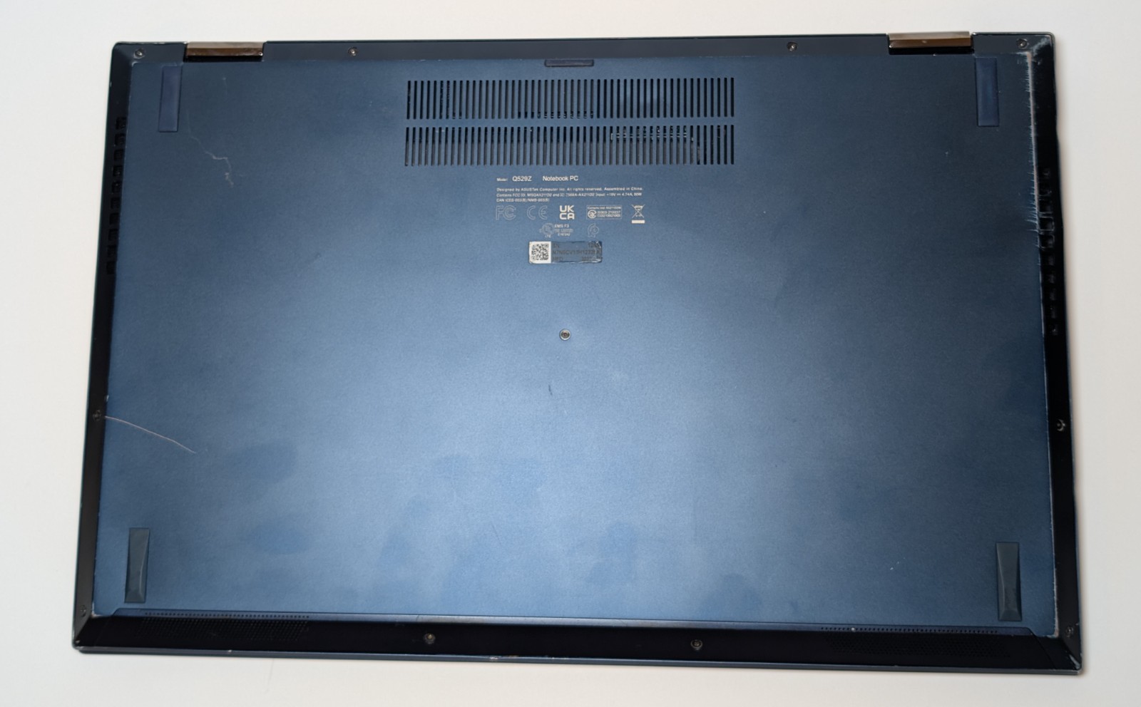 Asus ZenBook Flip 14″ Q529ZA i7‑12700H 16GB/512GB SSD Touch Touchscreen. ~28A~