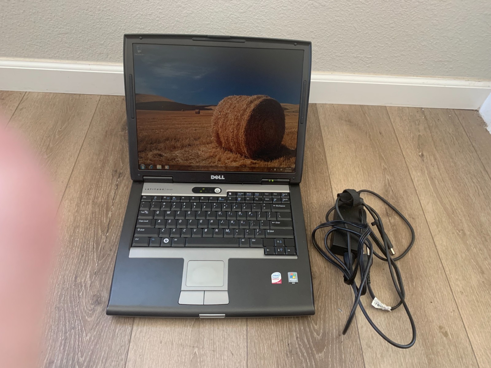 Dell Latitude D530 15″ Intel Core 2 Duo T7250 2.00GHz 1GB RAM 160GB HDD Win7 Pro