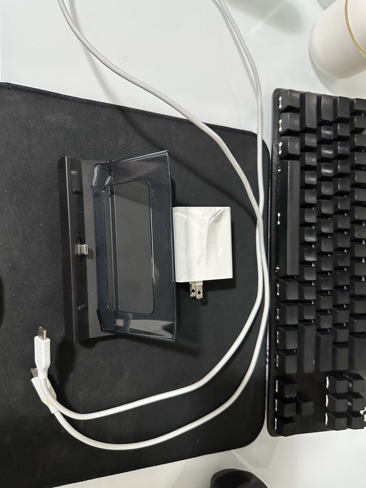GPD Win 3 i7 16GB 1TB SSD 5.5in Win 11 w/ USB-C Dock, Box Black/Silver