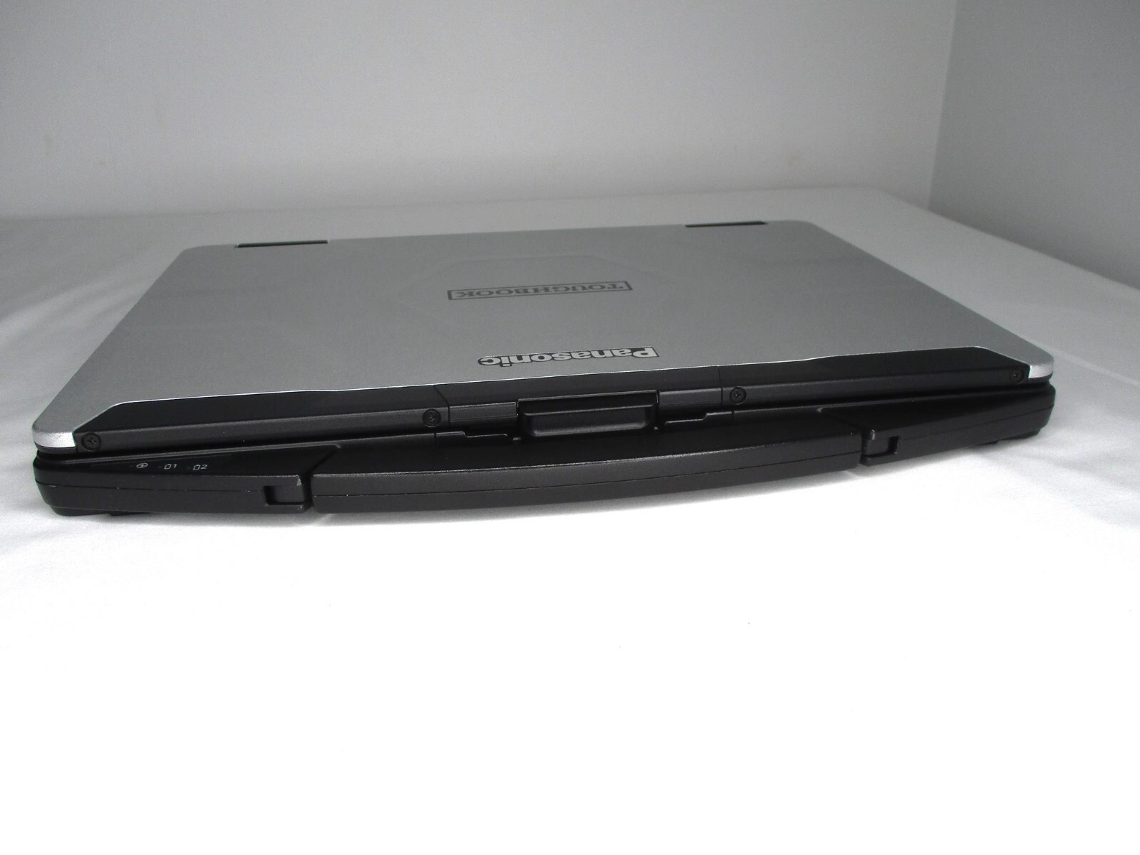 Panasonic Toughbook CF-54 14″ HD i5-5300U 2.3Ghz 8GB 128GB SSD Wi-Fi – LOW HOURS