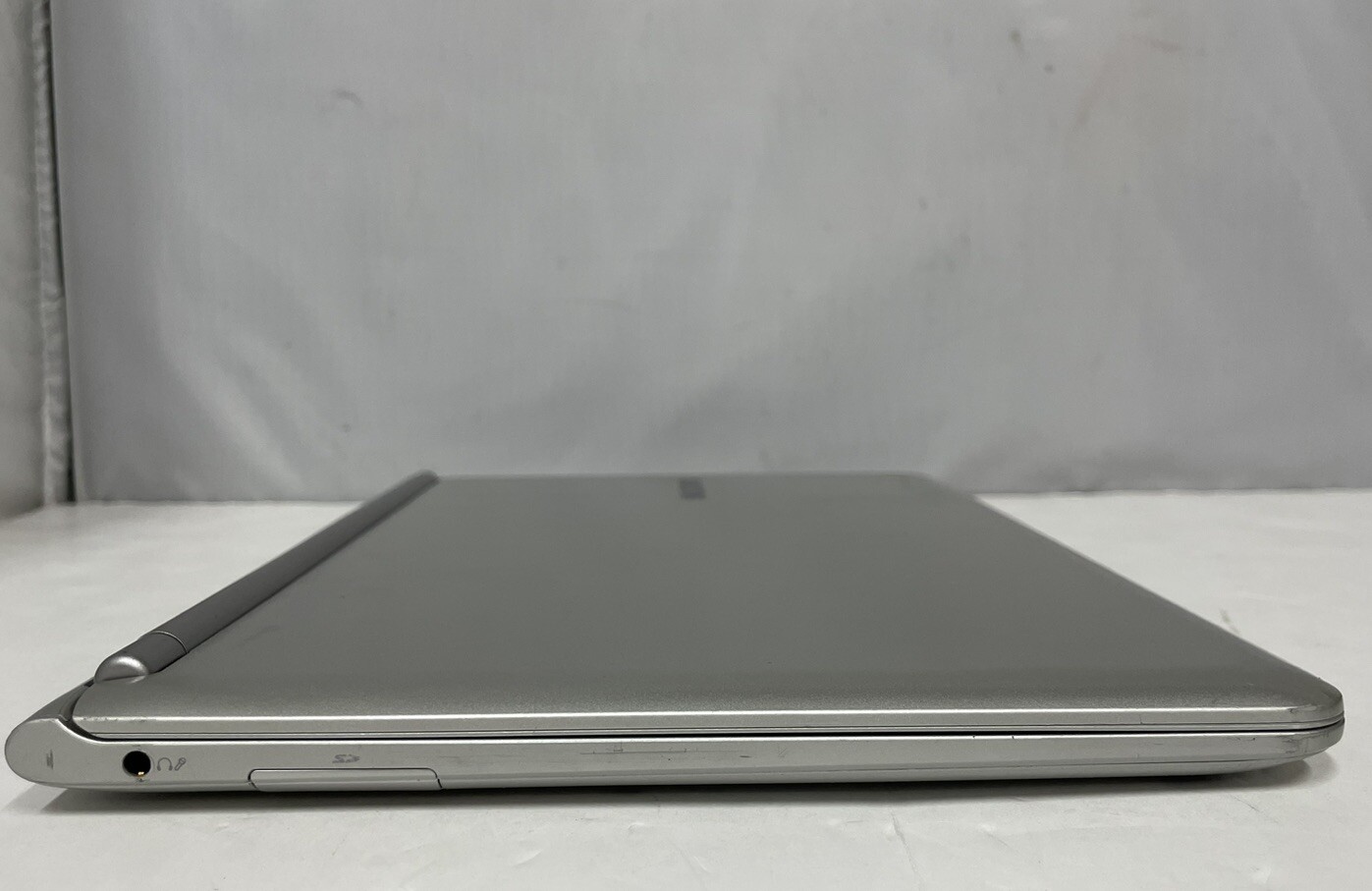 Samsung XE303C12 Chromebook 11.6 1.7GHz 2GB Ram 16GB SSD
