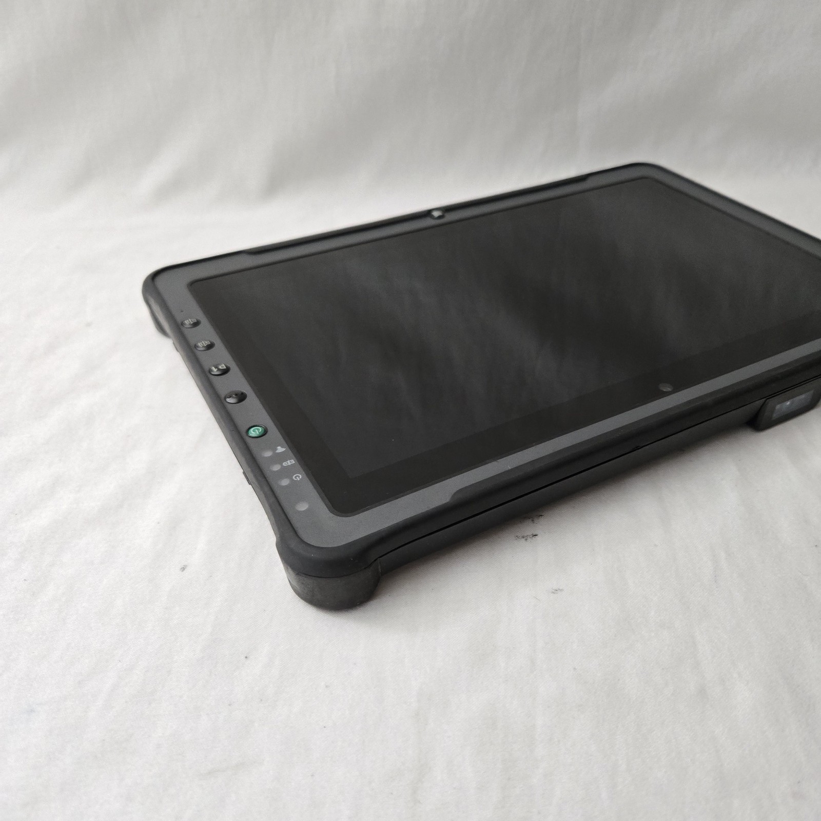 GETAC F110 G4 Rugged Tablet i5-7200U 2.50GHZ 128GB SSD 8GB – Win11P 4G – READ