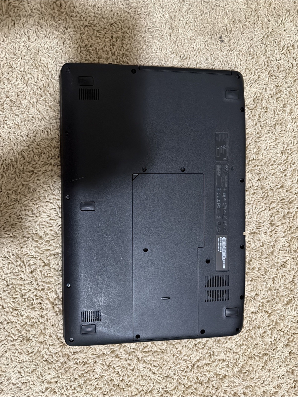 Acer Aspire ES 15 I3-7100U, Intel HD Graphics 620, Up To 4158 MB, 8gb DDR4