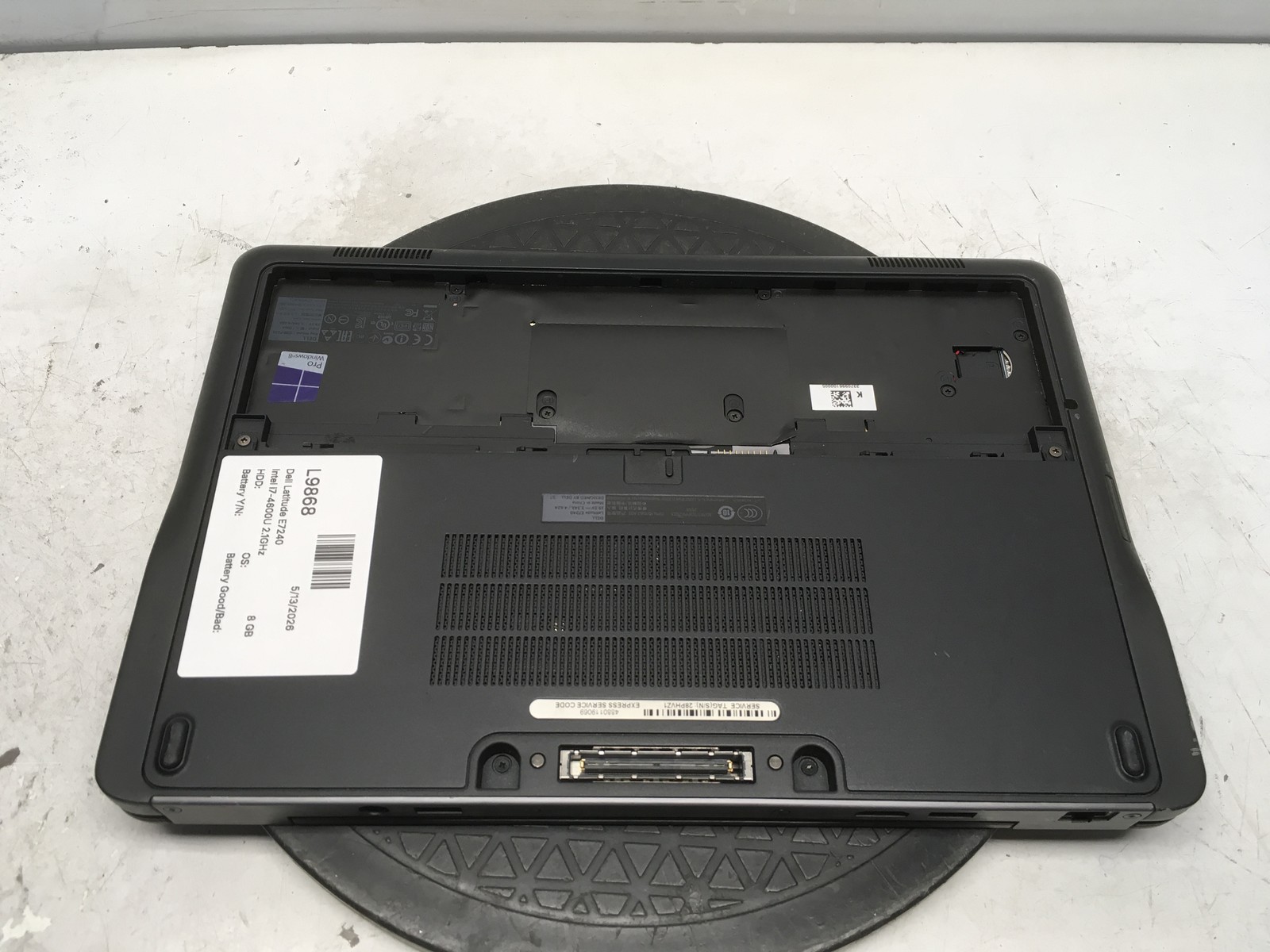Dell Latitude E7240 Intel i7-4600U 2.1GHz 8 GB NO HDD No Batt