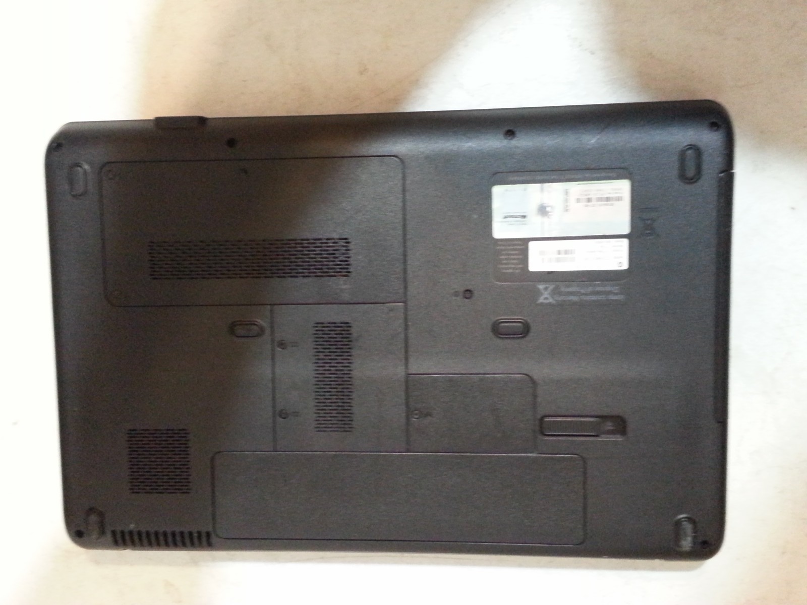 HP G60 Laptop Intel Pent T4300 2.1, 4gb, 160 Hdd,Web cam Windows 10 Pro