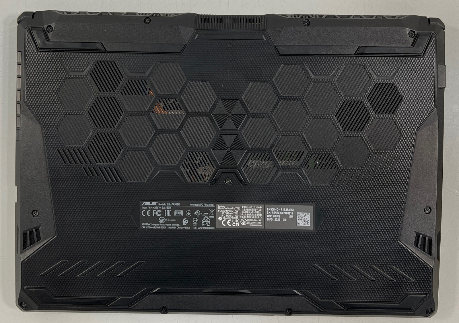 ASUS TUF F15 15.6″ 144Hz i5-11400H 16GB 1TB SSD RTX 3050 Laptop READ SCREEN FLAW