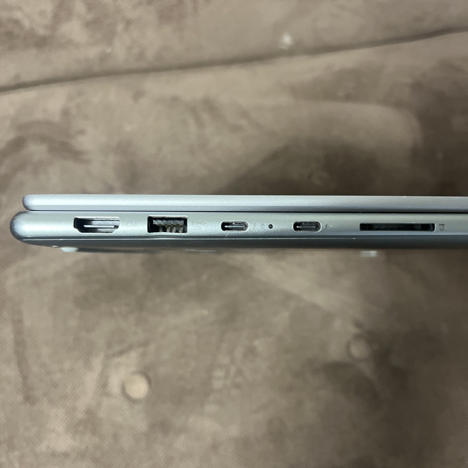 Lenovo Yoga 7i 16IAP7 16″ touch , Intel Core i7, Unknown Specs
