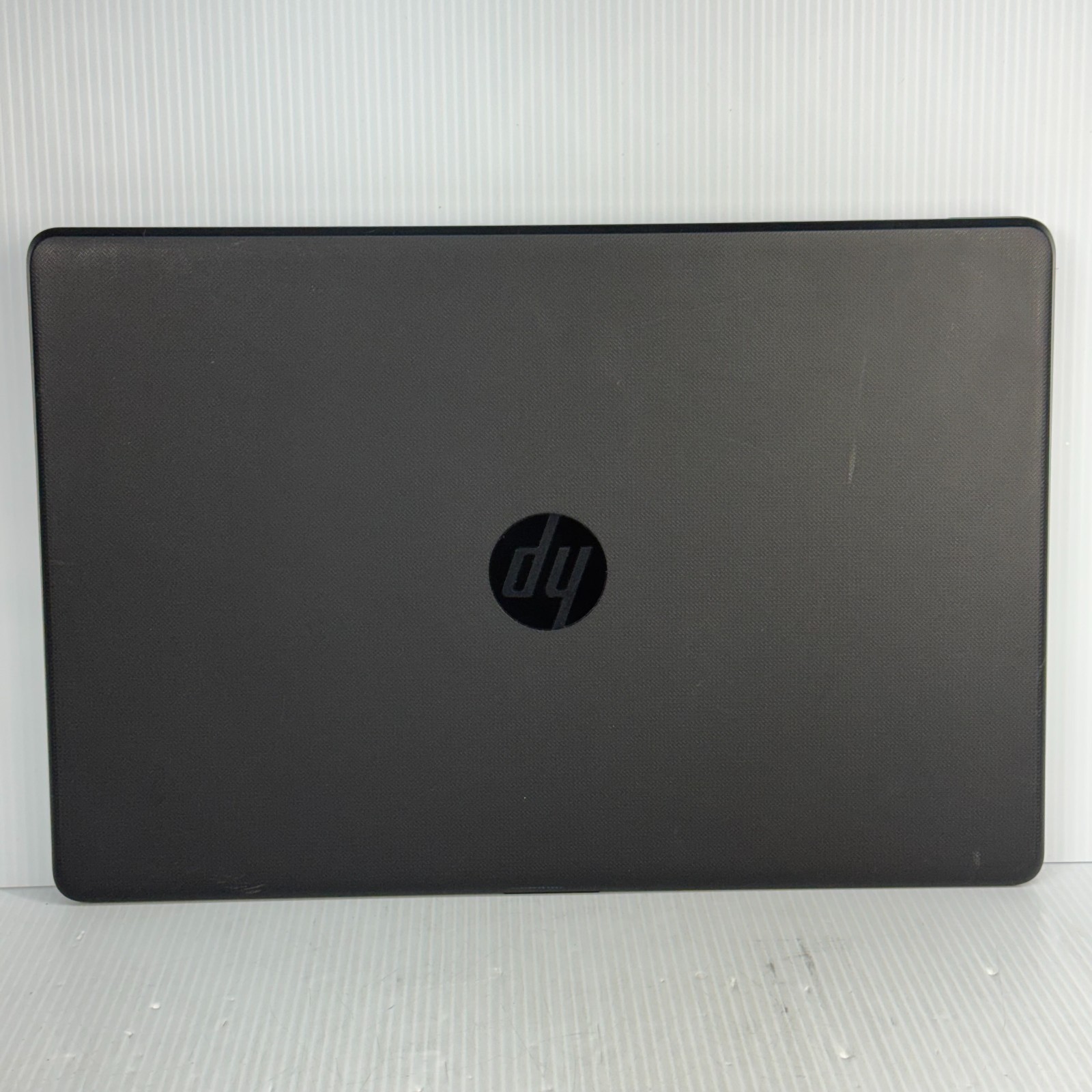 HP 17-bs049dx i5-7200U 17.3″ Windows 11 Laptop 128GB SSD **WEAR SEE PICS