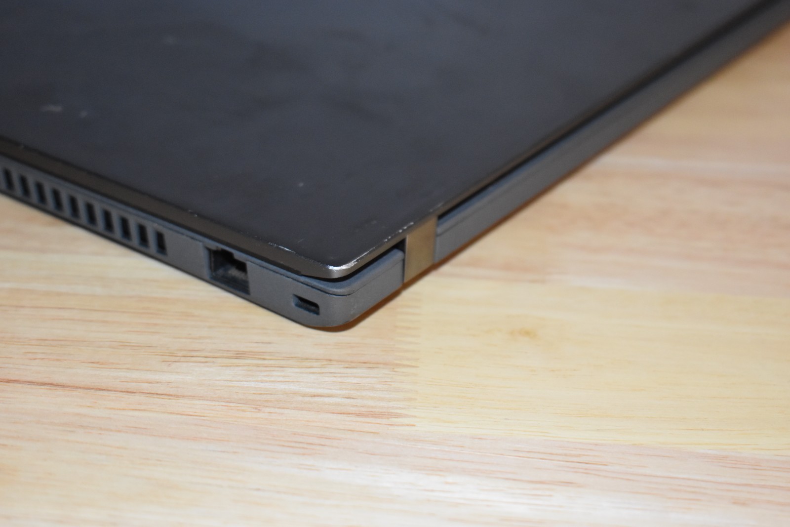 Lenovo T14s Gen 2i Laptop 14″ FHD Intel i5-1135G7 16GB RAM Win 11 Touchscreen