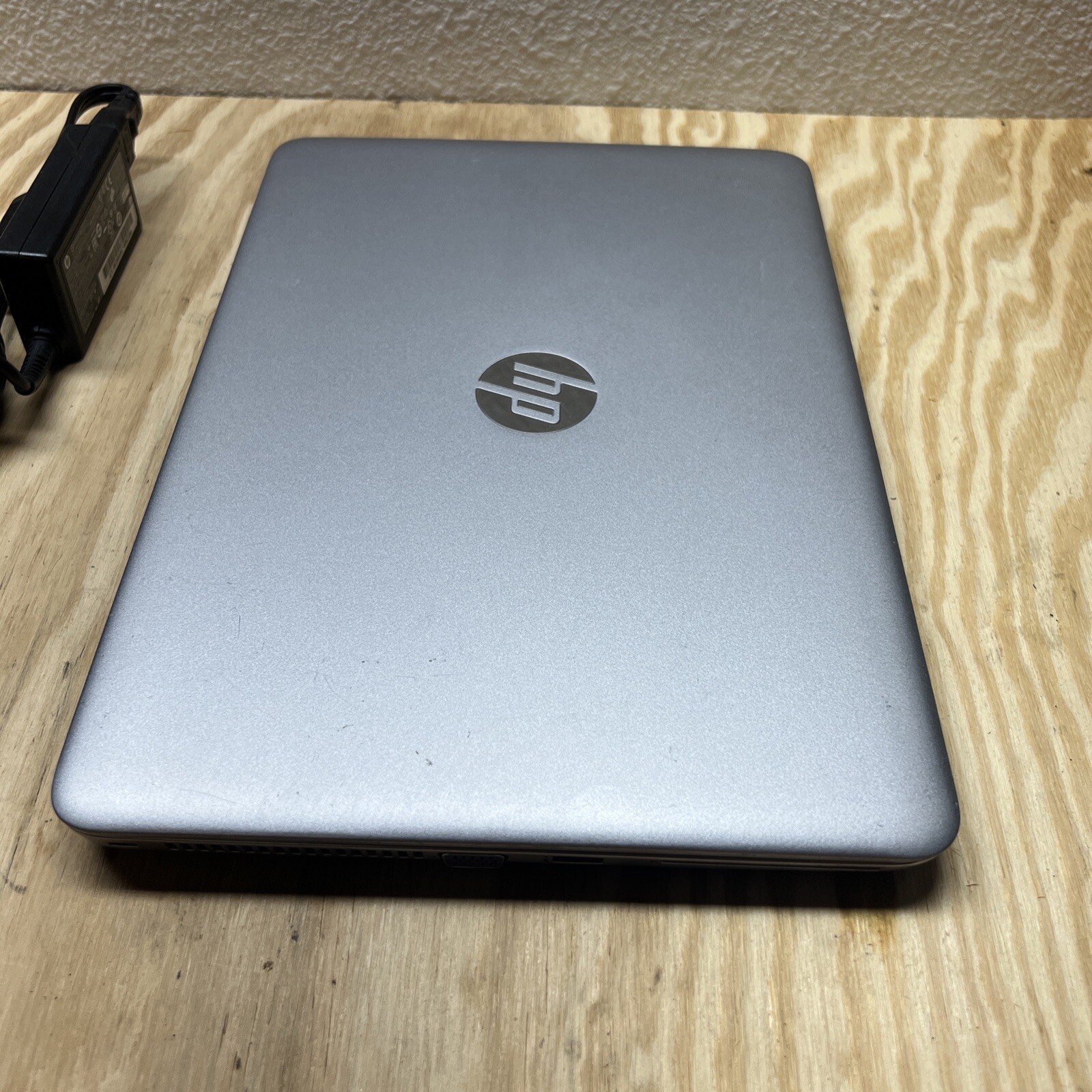 HP 840 Elite book G3 14″ FHD, Intel i5-6200U, 8GB, 256GB SSD, Win 11 Pro.